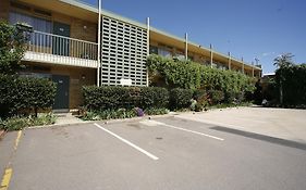 Mid City Motor Inn Queanbeyan
